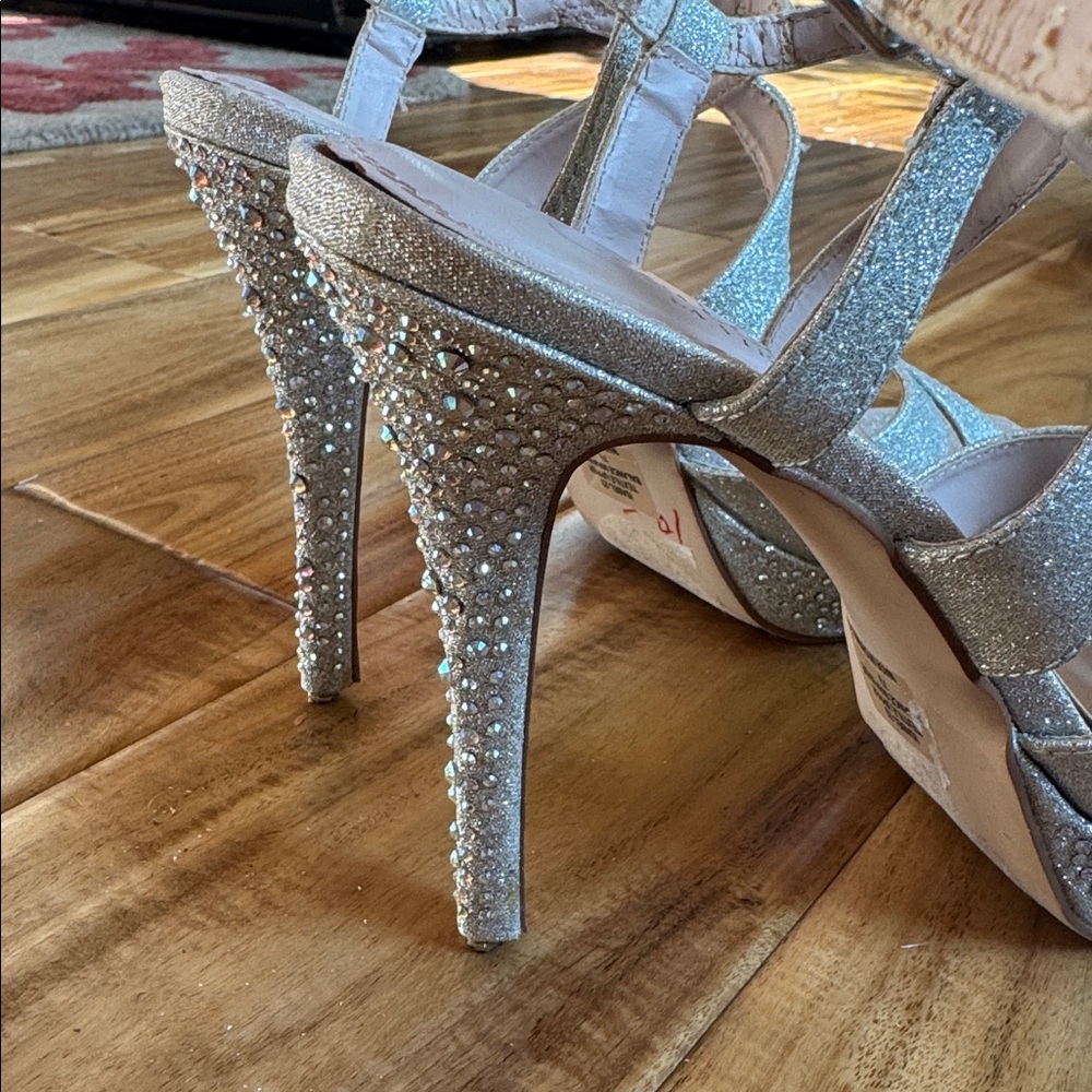 Camille La Vie Silver Glitter Strappy Heels - Picture 4 of 10